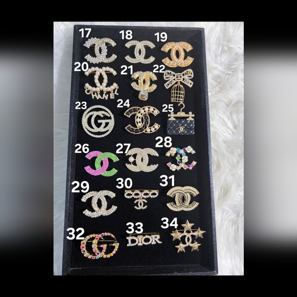 Ladies Accessories - Picture 2 of 5